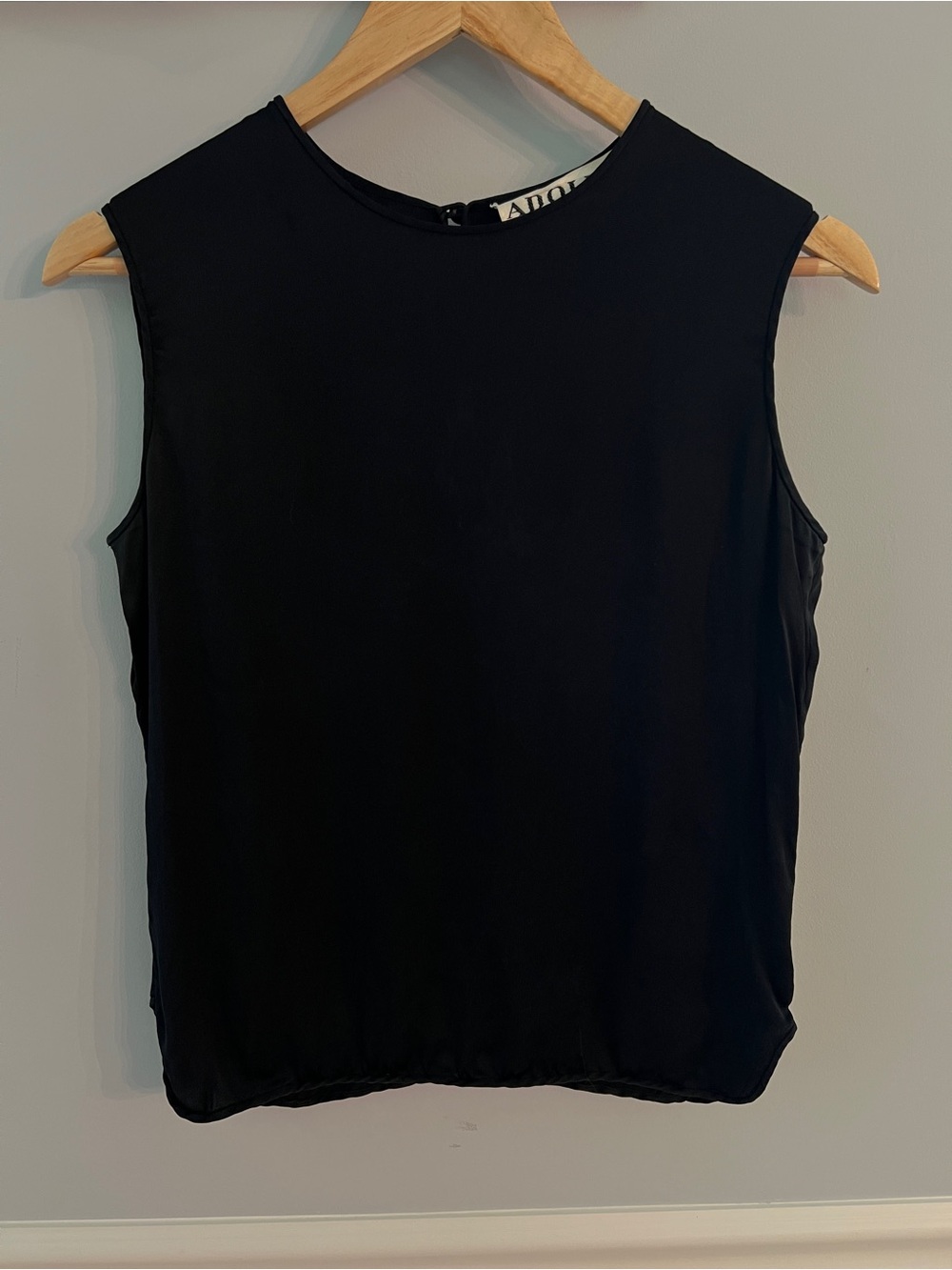 Vintage Saks Fifth Avenue Black Silk Shell Top Minimalist Sleeveless Blouse